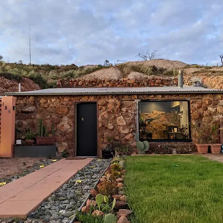 White Cliffs Accommodation -Daybreak Dugout - Unique Cave House Exterior photo